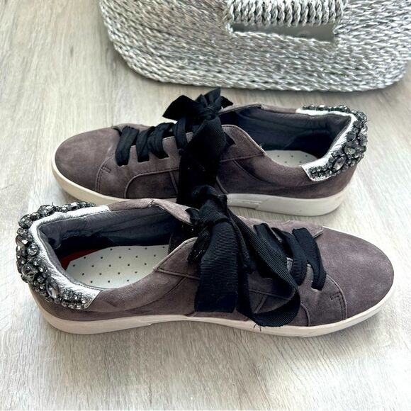JOIE DARENA  Suede Grey Crystal Sneakers SZ 37.5 - Picture 4 of 9